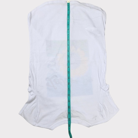 Levi’s L TSHIRT - Picture 5 of 5